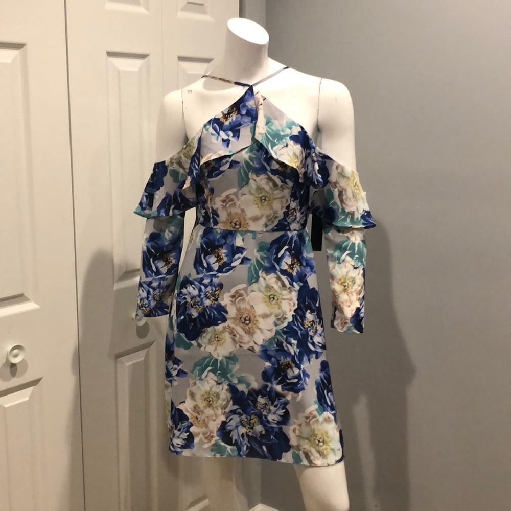 NWOT Cynthia Steffe floral cold shoulder dress - Picture 2 of 8